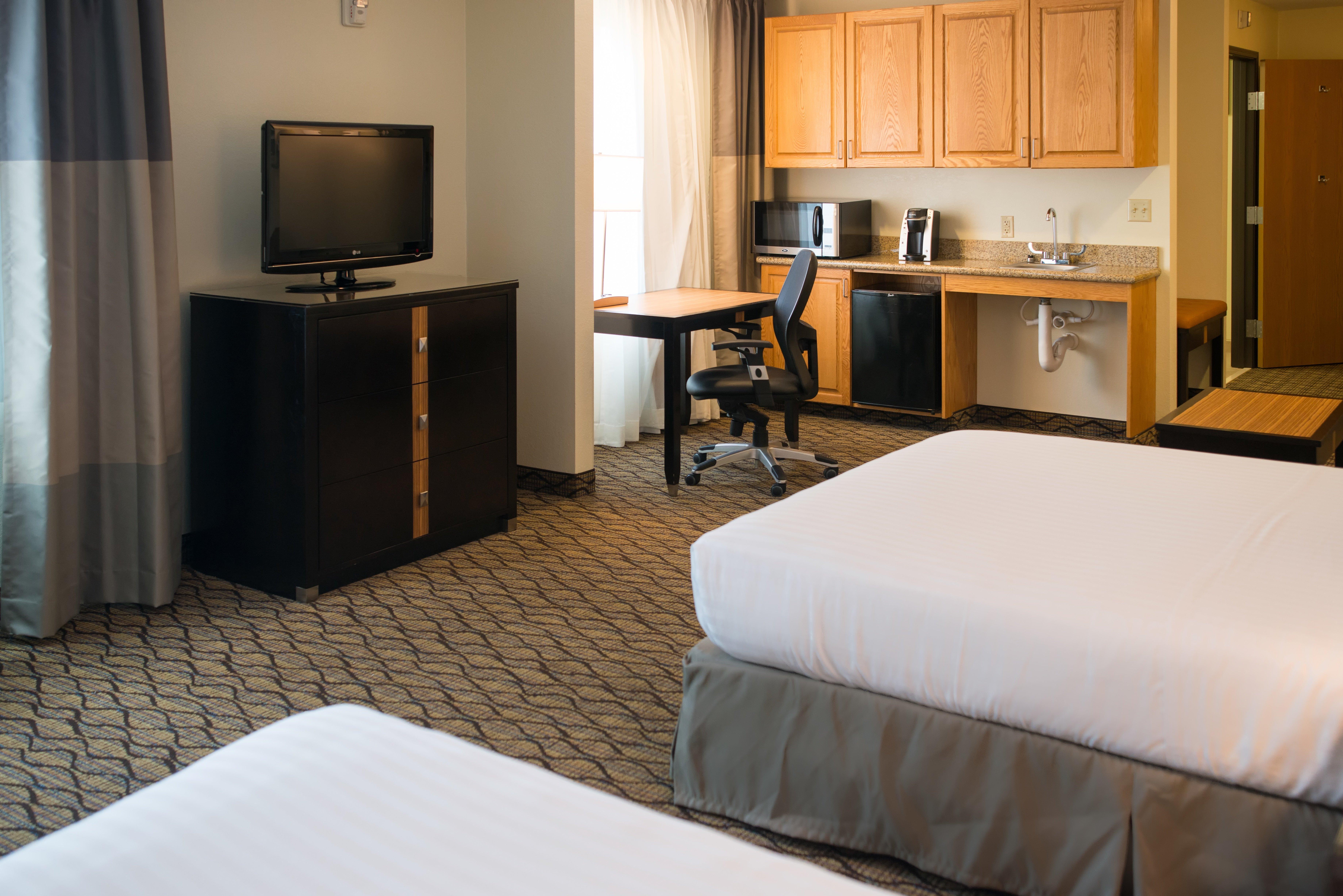Holiday Inn Express Hotel & Suites Chanhassen By Ihg Exterior foto